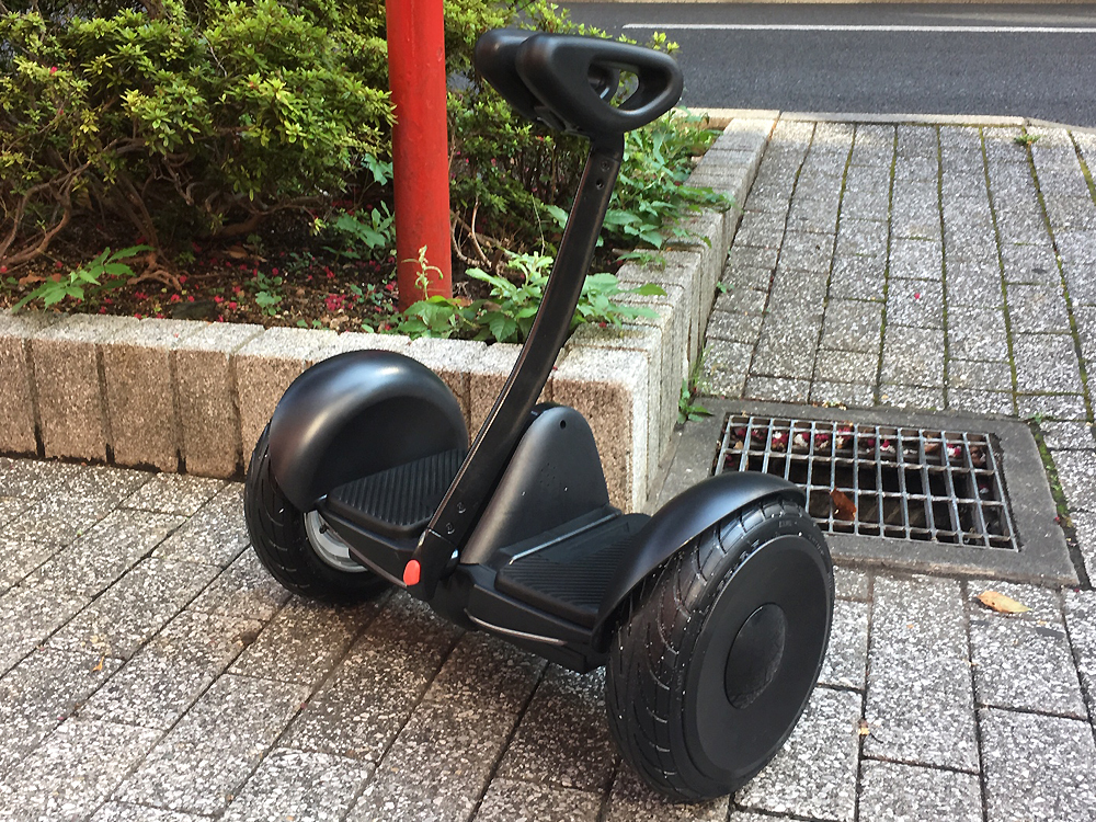 お買い得，HOT バランススクーター ミニセグウェイ スケートボード スケボー バランスボード 電動スクーター 乗り物 mini scooter ホバーボード 黒 006(完成品、コンプリートセット)｜売買されたオークション 完成品、コンプリートセット