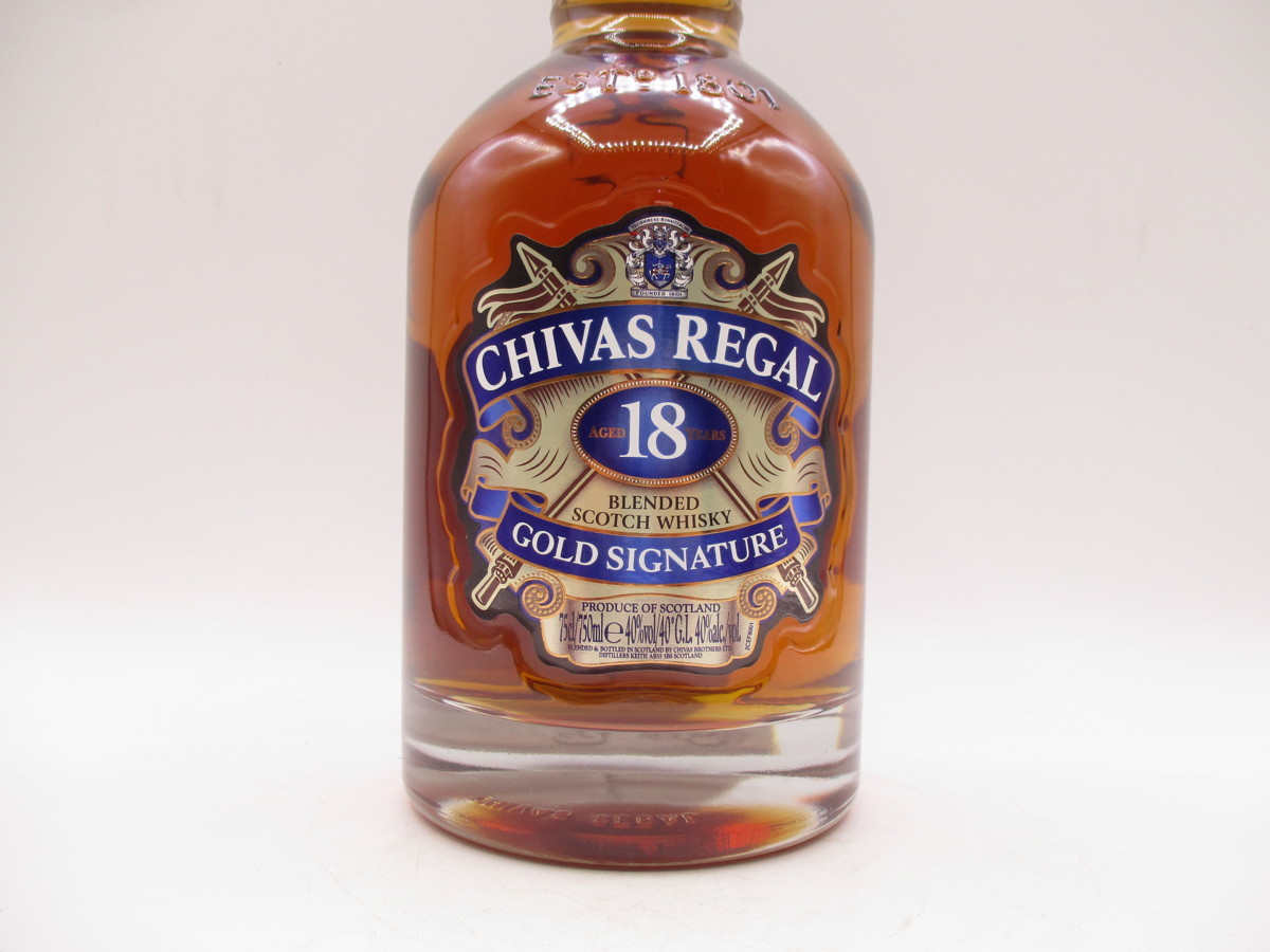 【同梱OK商品】CHIVAS REGAL 18年 シーバス リーガル ゴールドシグネチャー ウイスキー 箱入 未開封 古酒 750ml 40% E83323 18年 シーバスリーガル REGAL 正規 箱なし 高級酒・希少酒の