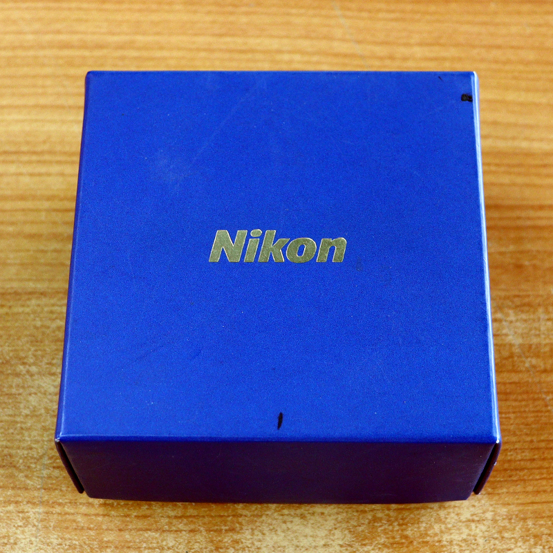 ニコン Nikon レンズ型 ペーパーウェイト 文鎮 未使用 新品 R00043