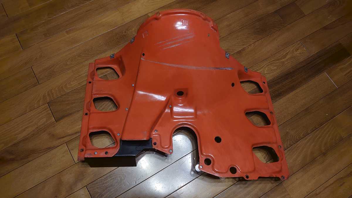 ポルシェ 911 ナロー 930 エンジンシュラウド クーリングファンカバー