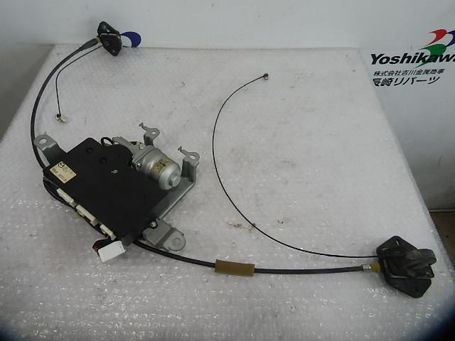 人気，2026 MPV LY3P 左スライドドアモーター 16120893(マツダ用)｜売買されたオークション情報、yahooの商品情報をアーカイブ公開 - オークファン マツダ用