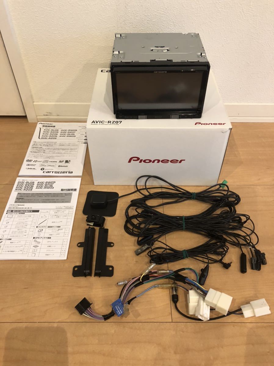 カロッツェリア　AVIC-RZ07 フルセグ メモリーナビ _1