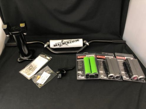  オトク Kawasaki Ultra 250/260 カワサキ ウルトラ ハンドルパッケージ SpeedMagic Blowsion odi ブラック BLACK(水上オートバイ用)｜売買されたオークション情報、yahooの商品情報をアーカイブ公開 - オーク 水上オートバイ用