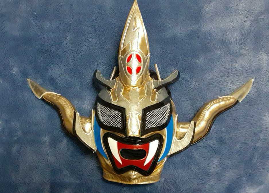 【赤字超特価，2026】 獣神サンダーライガー 試合用マスク SHIMA製 97.1.4 8冠統一王者モデル(マスク)｜売買されたオークション情報、yahooの商品情報をアーカイブ公開 - オークファン マスク