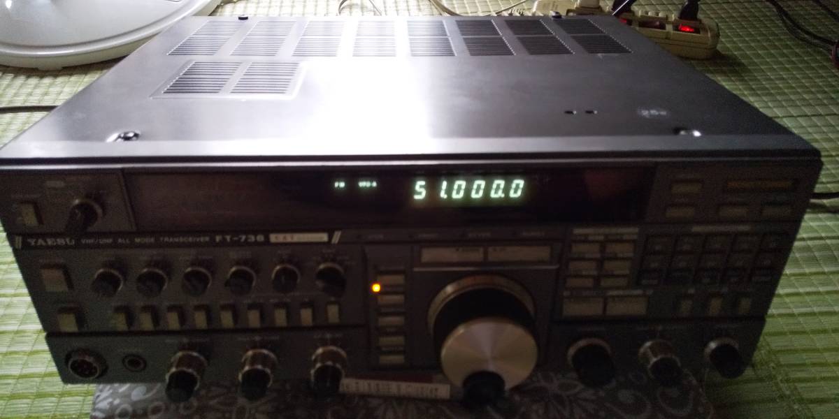 YAESU FT-736M ジャンクYAESU Transceiver FT-736Mトランシーバー FT