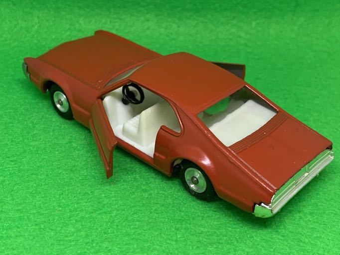 クラグスタン ミニカー デトロイトシニア コルベット VW