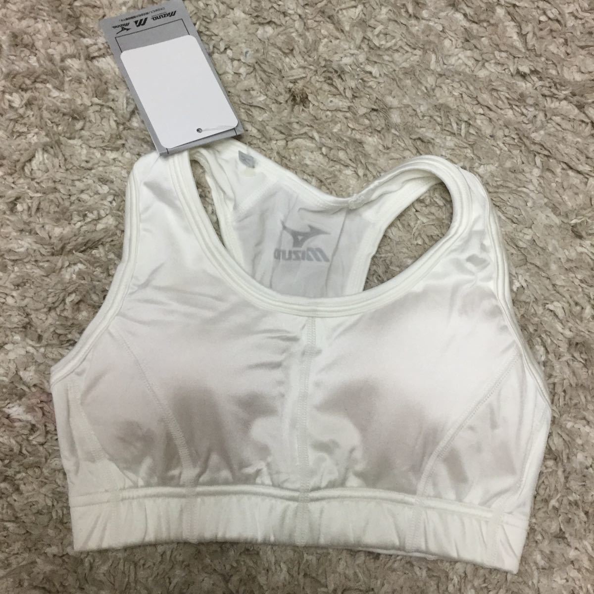 人気セール，高品質 超お値打ち出品 小さめサイズ MIZUNO バイオギア Lady's スポーツブラトップ Sサイズ ホワイト タグ付き 品(スポーツブラ)｜売買されたオークション情報、yahooの商品情報をアーカイブ公開 - スポーツブラ