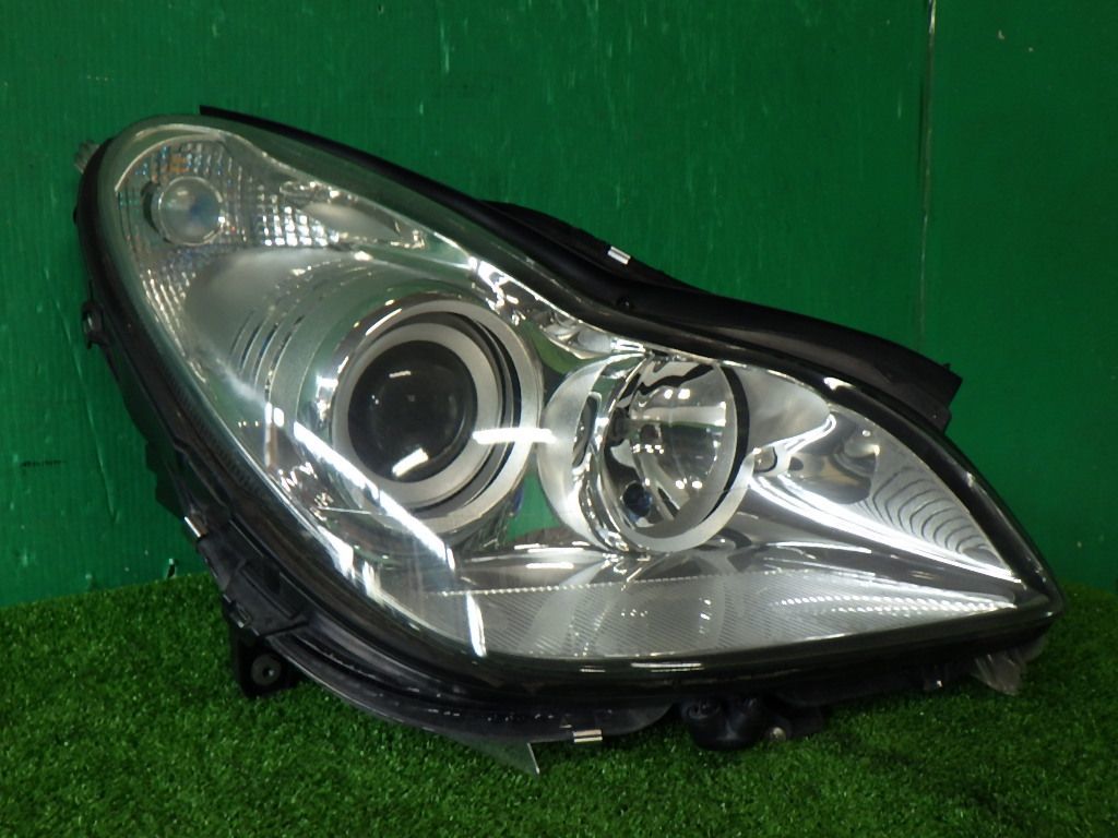 HOT，2026 ベンツCLS550 W219 ヘッドライト HID右ライト ヘッドランプ バラスト付 キセノン(ヘッドライト)｜売買されたオークション情報、yahooの商品情報をアーカイブ公開 - オークファン メルセデス・ベンツ用