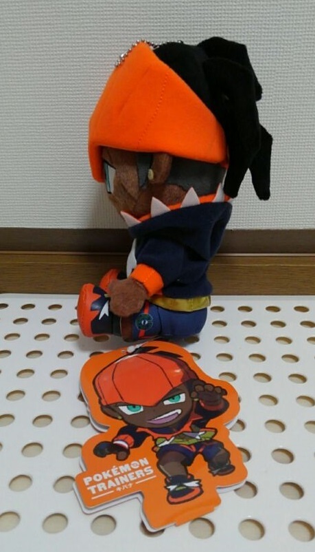 ポケモンセンター☆Pokemon Trainers☆ぬいぐるみ☆キバナ キバナ