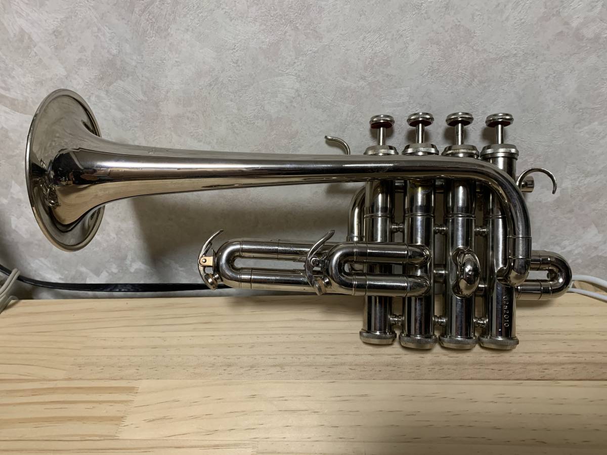  レア ピッコロトランペット SMALL PICCOLO TRUMPET TRISTAR セミハードケース付(本体)｜売買されたオークション情報、yahooの商品情報をアーカイブ公開 - オークファン 本体