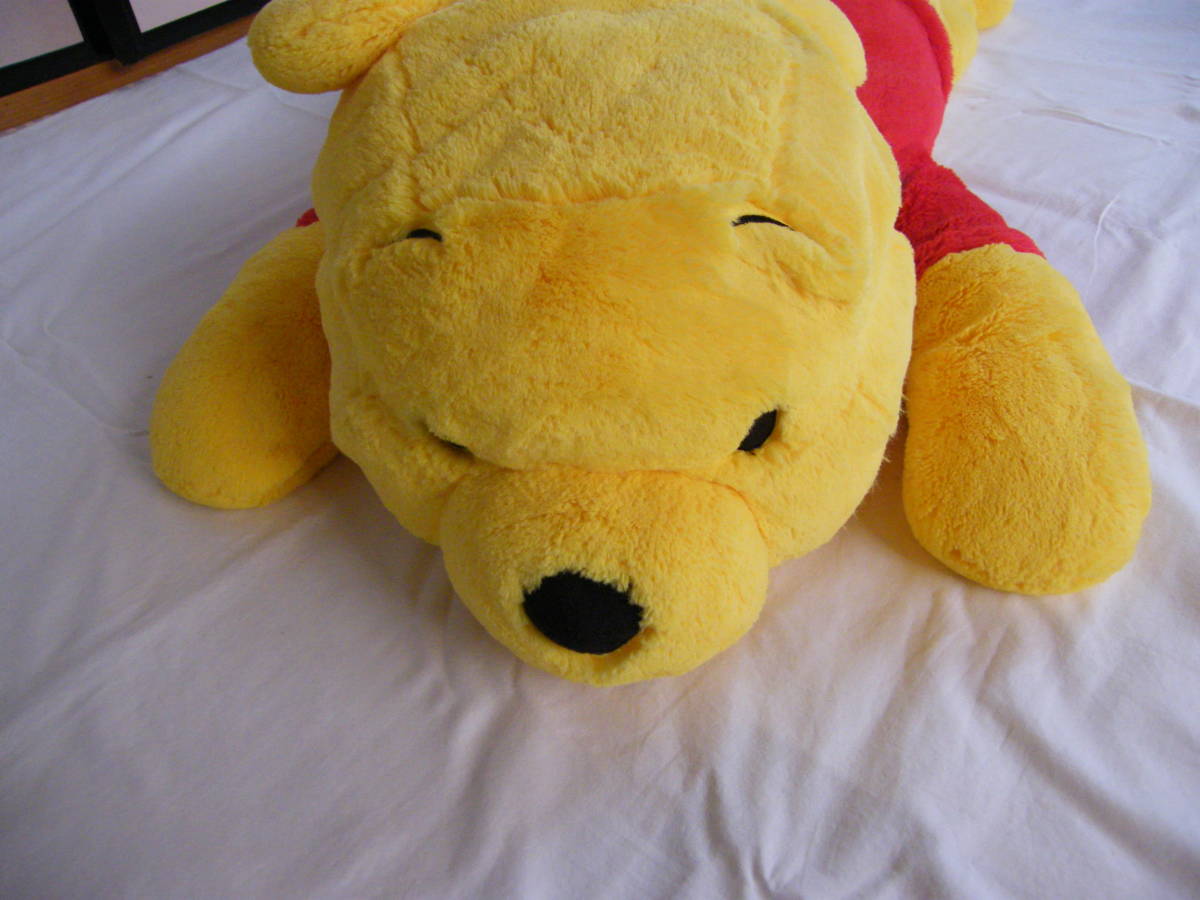 ★TDL 東京ディズニーランド★　Pooh くまのプーさん　大きなふわふわぬいぐるみ くまのプーさん ぬいぐるみ 東京ディズニーランド クリスマス レトロ view