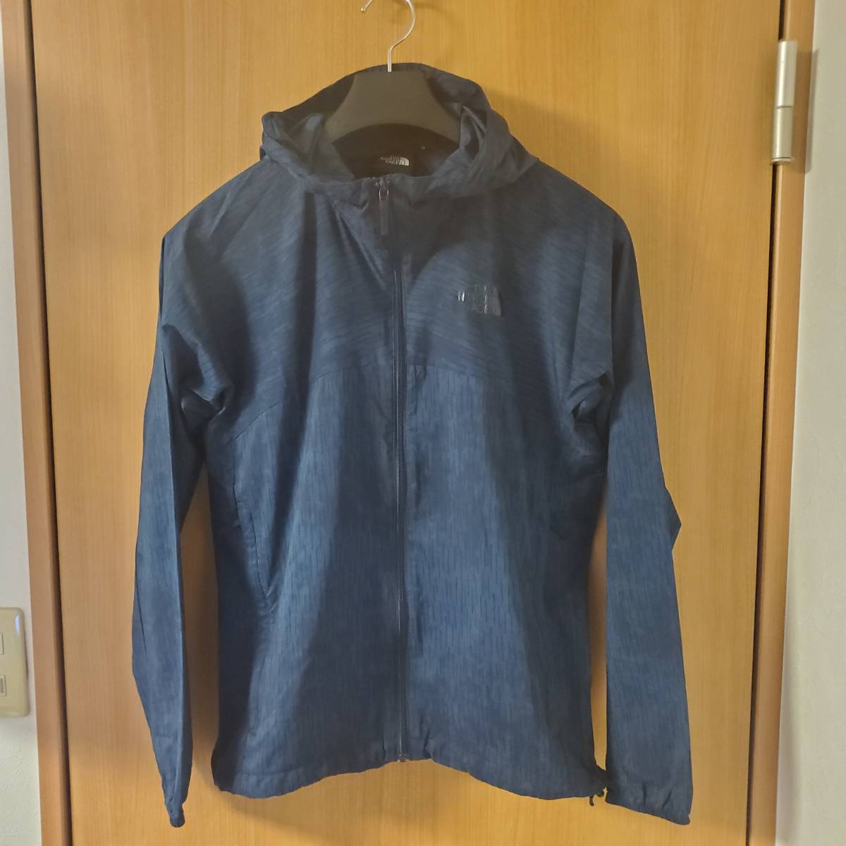 【大得価，人気SALE】 正規品 THE NORTH FACE ノースフェイス 薄生地 マウンテンパーカー(Sサイズ以下)｜売買されたオークション情報、yahooの商品情報をアーカイブ公開 - オークファン 男性用