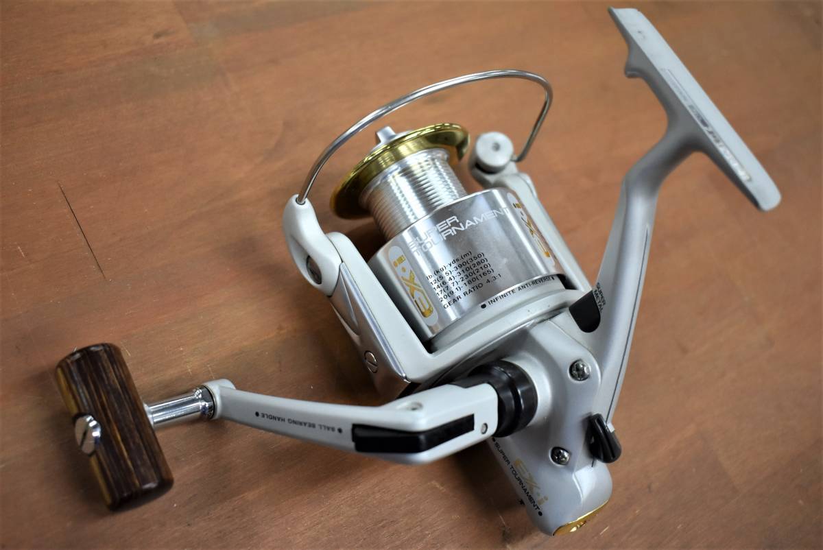 豊富な，お買い得 程度良好品 ダイワ スーパートーナメント EX i 2000 日本製 SUPER TOURNAMENT EX i 2000 部品取り 等にも(ダイワ)｜売買されたオークション情報、yahooの商品情報をアーカイブ公開 - オークファン ダイワ