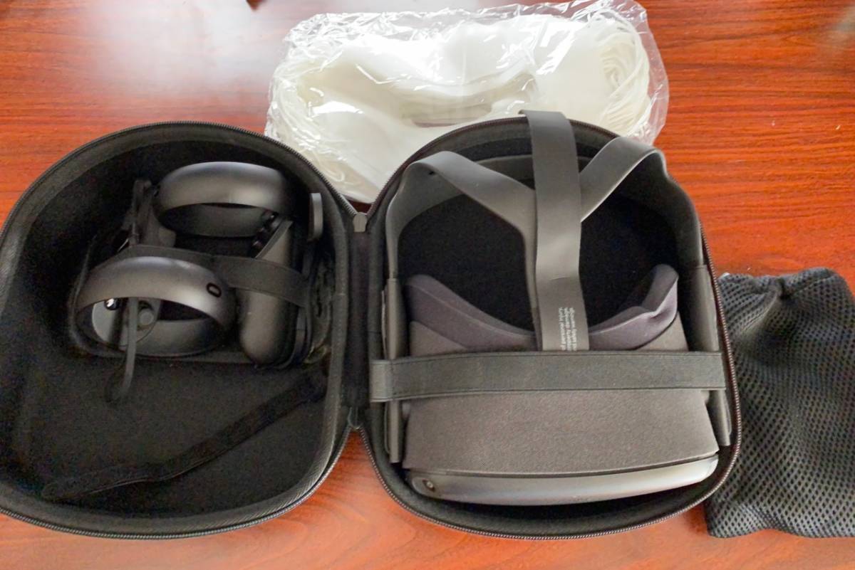Oculus Quest 64GB + トラベルケース ,買い替えために出いたします