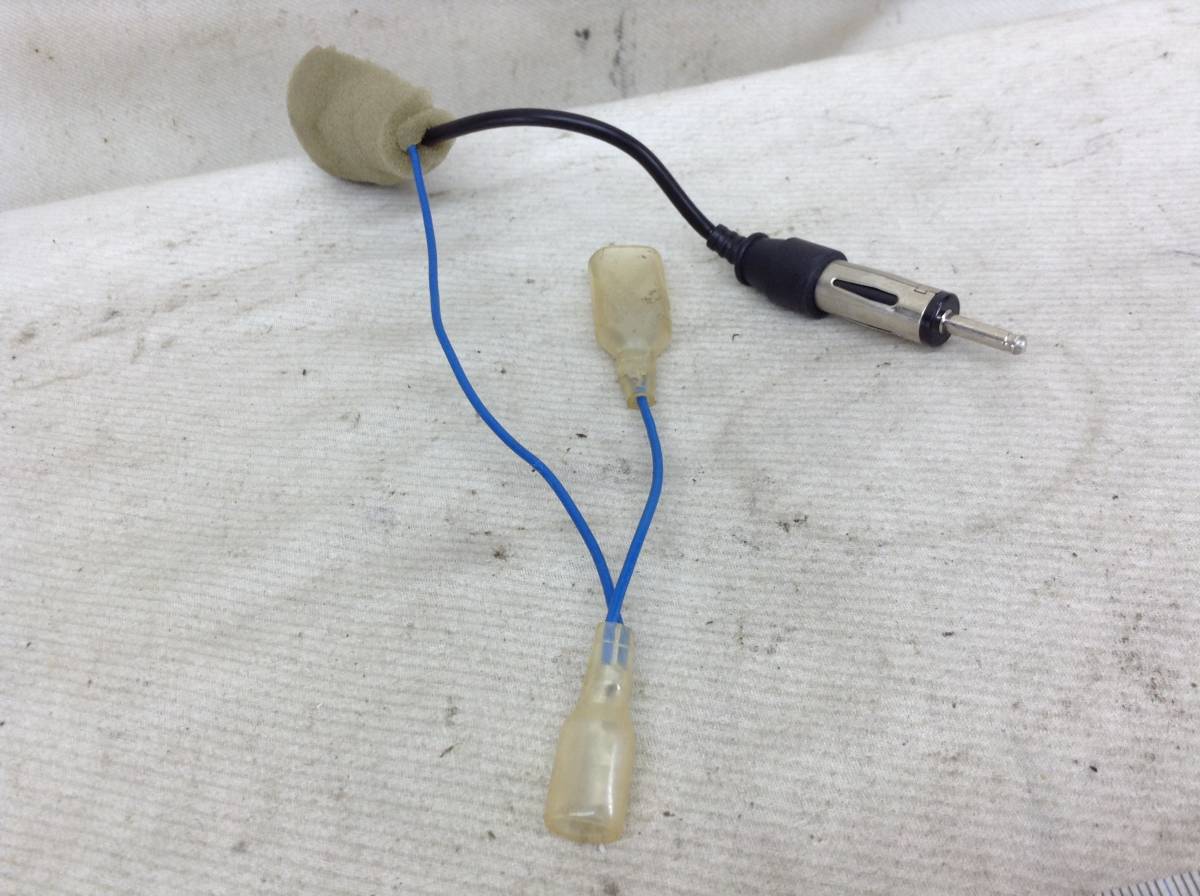 RA-664 ホンダ対応ラジオ 変換コード 中が四角　定形外OK　即決品 _2