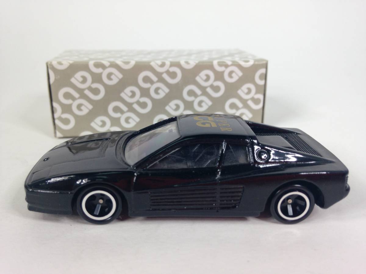 トミカ限定品 フェラーリ・テスタロッサ CAR GRAPHIC 特注品① トミカ