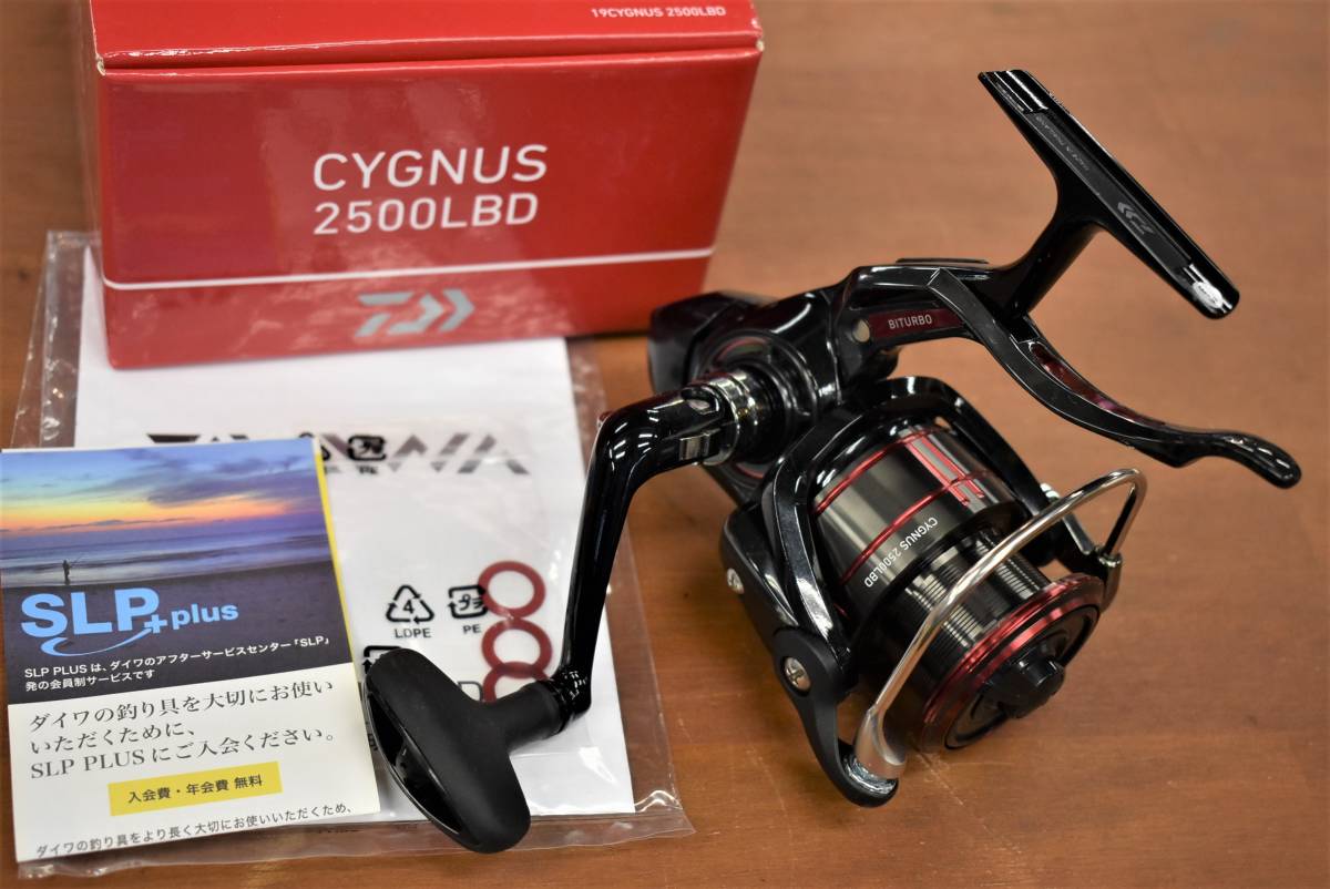 人気，限定セール 程度良好品 ダイワ 19 シグナス 2500LBD レバーブレーキ DAIWA CYGNUS フカセ 磯釣り 等に(ダイワ)｜売買されたオークション情報、yahooの商品情報をアーカイブ公開 - オークファン ダイワ