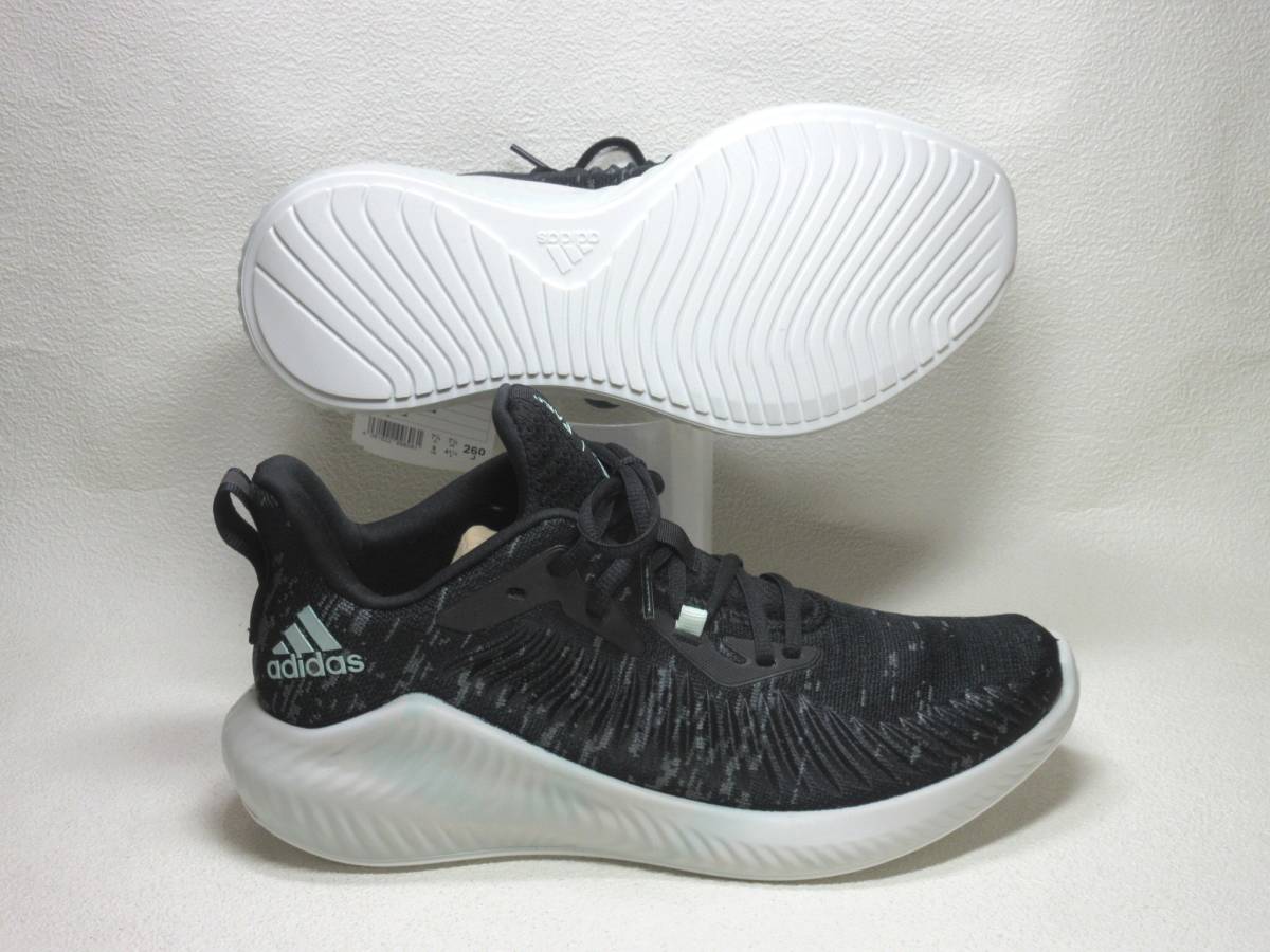 定番人気，SALE adidas alphabounce＋ run PARLEY 黒／白他 26cm(26.0cm)｜売買されたオークション情報、yahooの商品情報をアーカイブ公開 - オークファン 26.0cm