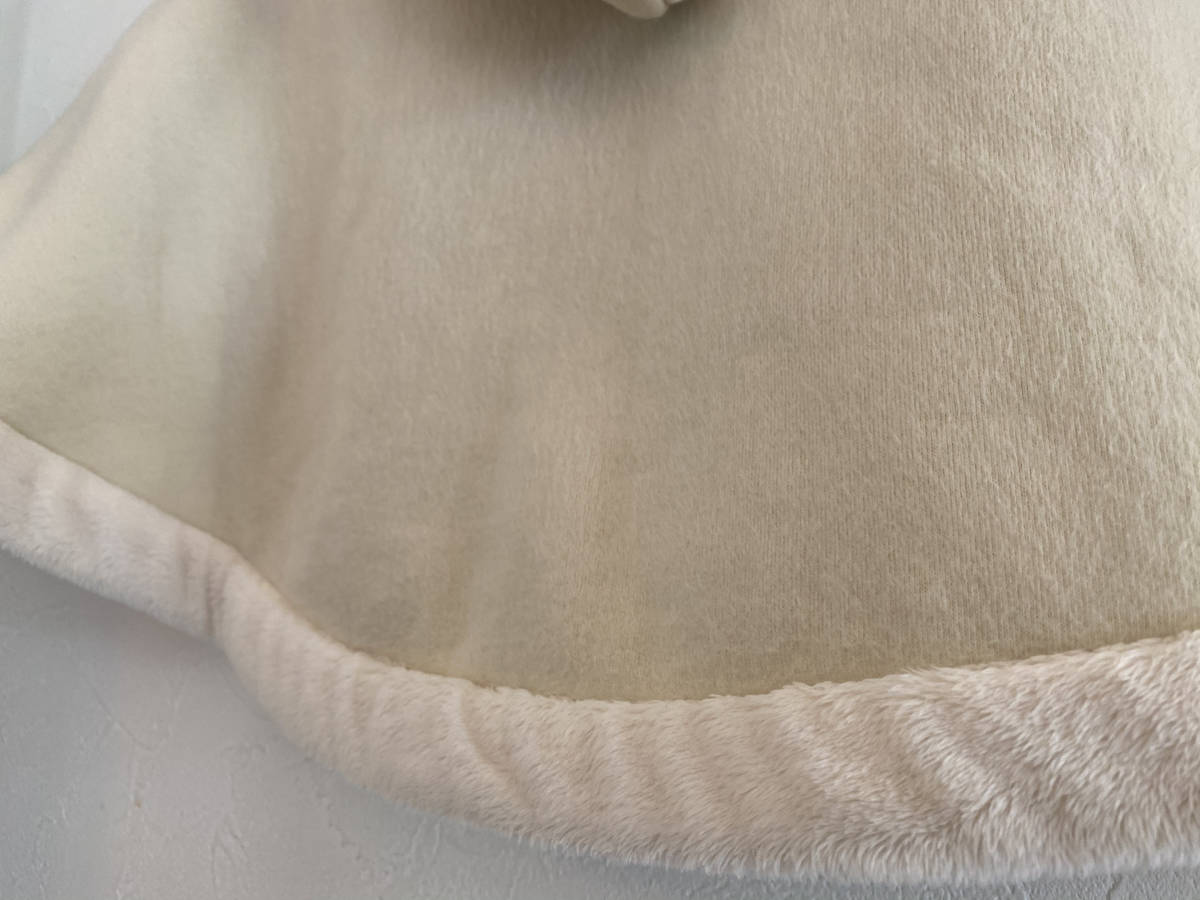 中古美品 ミキハウスファースト mikihouse first フェイクファー付き 