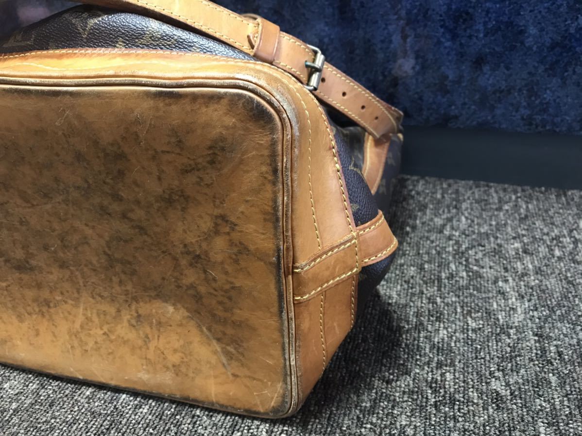 ヴィトン LOUIS VUITTON プチノエ ショルダーバッグ モノグラム