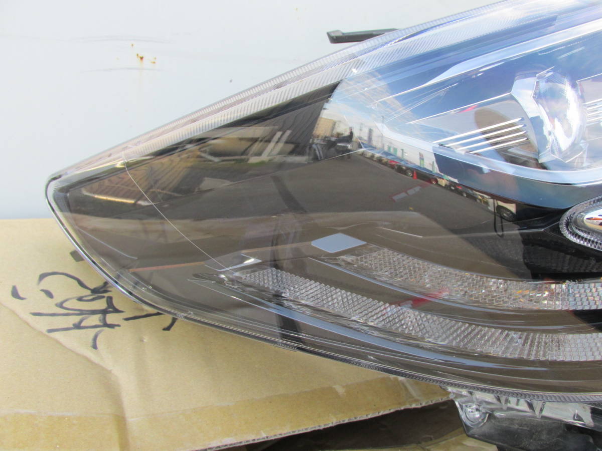 アルファード 30系 ヘッドライト LED 後期 右 3眼 トヨタ TOYOTA 綺麗