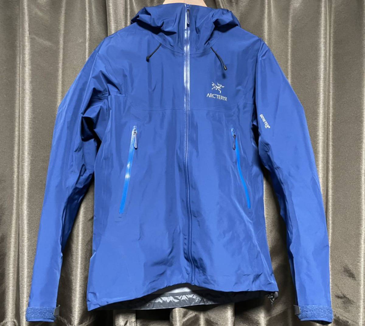 最安値，限定セール アークテリクス ARC'TERYX beta LT ベータLT サイズS GORE-TEX ゴアテックス Triton(Sサイズ以下)｜売買されたオークション情報、yahooの商品情報をアーカイブ公開 - オークファン 男性用