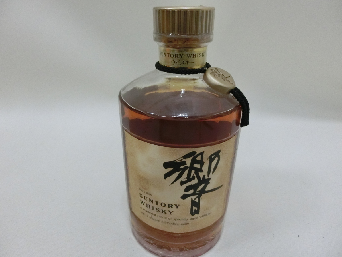 未開封 サントリー 響 1899 金キャップ 裏ゴールドラベル 700ml 未開封 サントリー 響 1899 金キャップ 裏ゴールドラベル 700ml