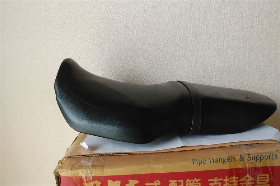 GSF750 / GSF1200 純正 シート GSF1200 0 GV75A gsf1200 カバー（シート｜パーツ）：バイク用品<車