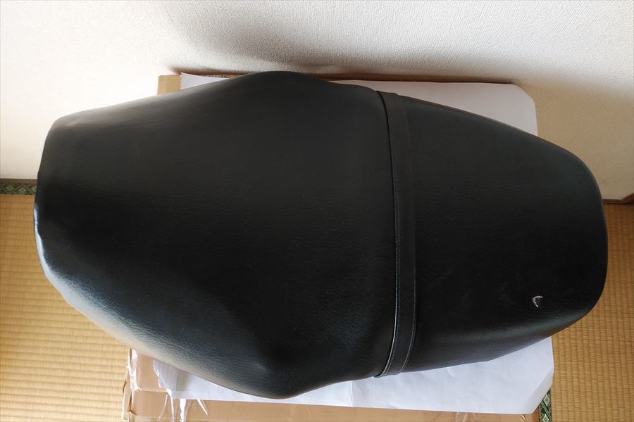GSF1200 0 GV75A gsf1200 カバー（シート｜パーツ）：バイク用品<車