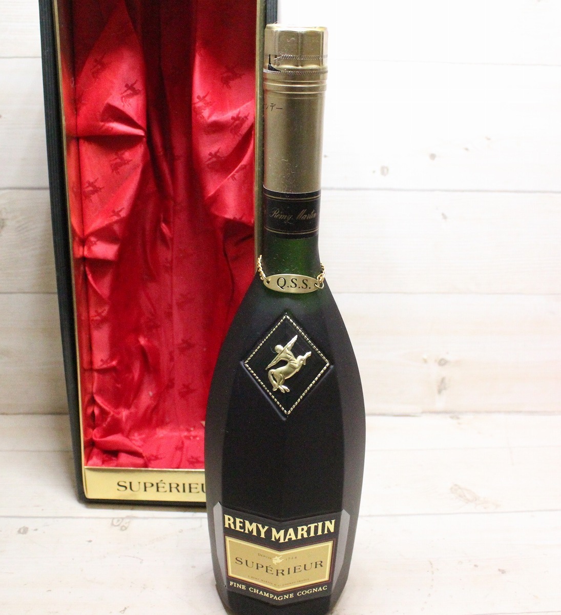 送料込み 未開栓レミーマルタン スペリオール オンラインストア買付 未開栓 REMY MARTIN レミーマルタン SUPERIEUR