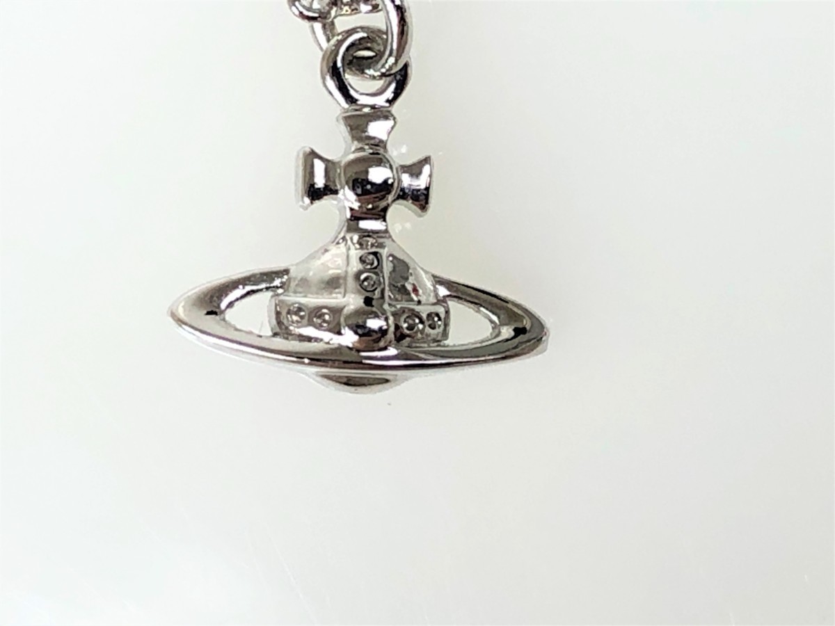【美品】 Vivienne Westwoodオーブネックレス シルバー 希少 Vivienne ヴィヴィアンウエストウッド Westwood 美品 ネックレス