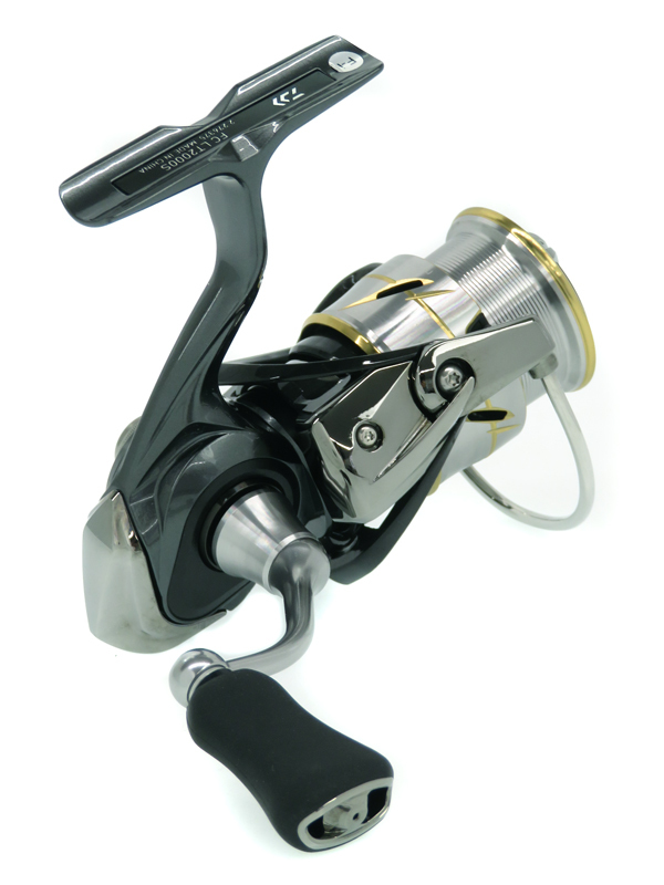 新作登場，送料無料 DAIWA ダイワ 20ルビアス FC LT2000S ハンドル左右切替可 00060200 2020年モデル スピニングリール 1週間保証(ダイワ)｜売買されたオークション情報、yahooの商品情報をアーカイブ公開 - オークファン ダイワ