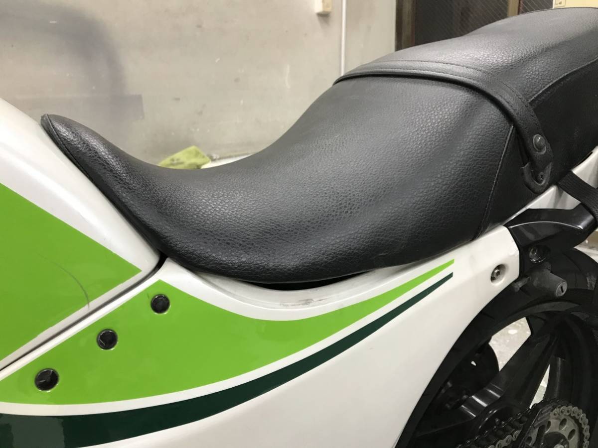  純正シート ローシート加工品 GPZ750 GPZ750F ターボ 純正 加工シート