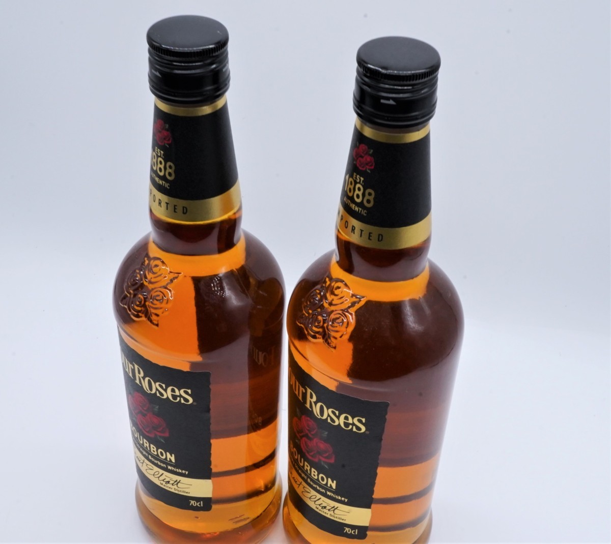 2本セットFour Roses 旧旧ブラックラベル 未開栓 〇古酒〇Four Roses/フォアローゼス ブラック グレーンモルト