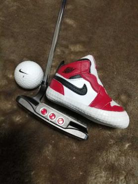 品質保証，人気セール ヘッドカバー NIKE AIR JORDAN 1 CRIB BOOTIE baby CHICAGO シカゴ ジョーダン ベビー OG 9cm 片足 GOLF ゴルフ(パター用)｜売買されたオークション情報、yahooの商品情報をアーカイブ公開 - オークファン ヘッドカバー