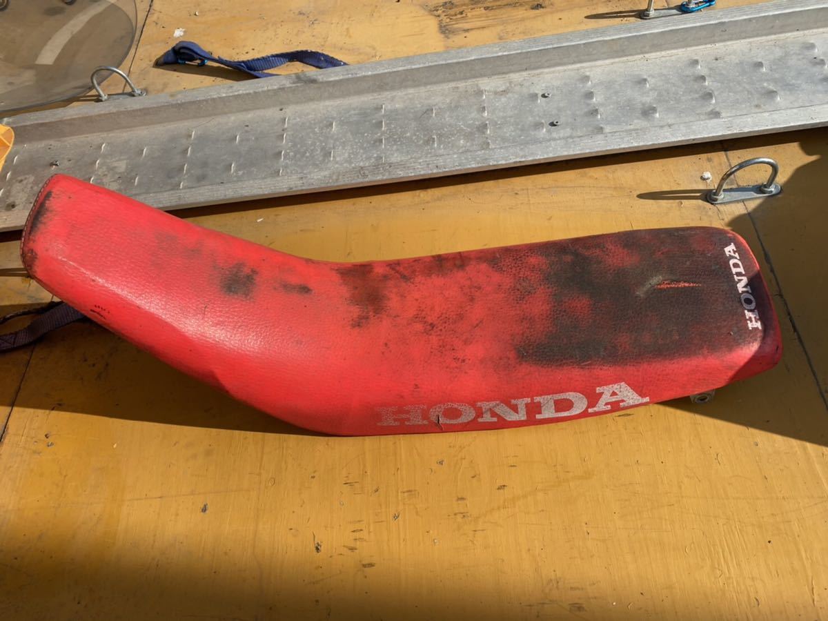 HONDA シート加工 ホンダ アンコ抜き seat バイクシート張替え シート 