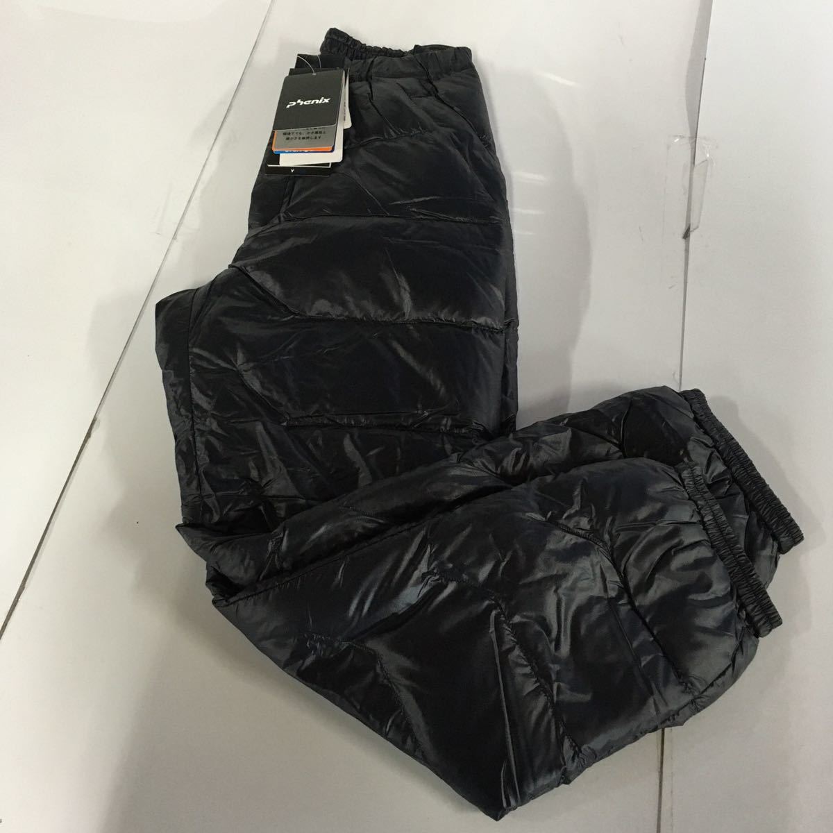 格安，定番 E8361-E94 MK phenix フェニックス アウトドア Liquid Warm Down Pants II Sサイズ メンズ パンツ 展示品 ウェア(男性用)｜売買されたオークション情報、yahooの商品情報をアーカイブ公開 - オークファン 男性用