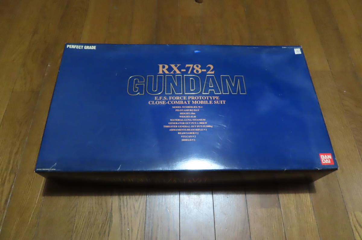 人気SALE，お得 パーフェクトグレード RX-78-2 GUNDAM ガンダム 一部開封済み 一部組み立て済み PERFECT GRADE 格安 昭和アニメ 1/60スケール(機動戦士ガンダム)｜売買されたオークション情報、yahooの商品情報をアー 機動戦士ガンダム