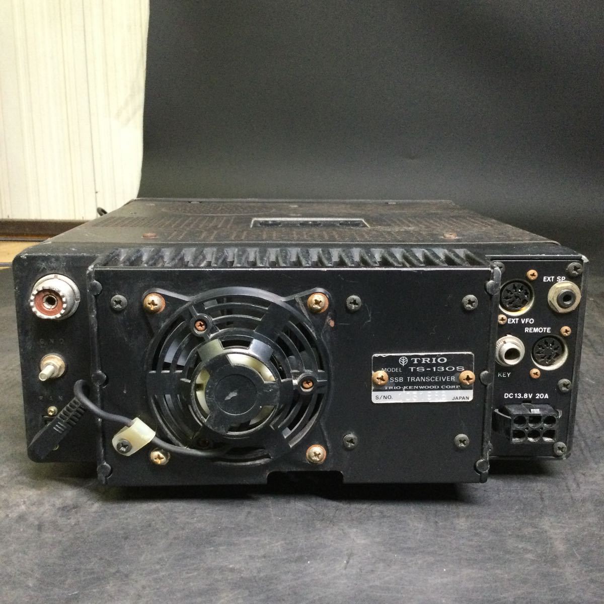 TRIO SSB トランシーバー TS-130S 本体 トリオ SSBトランシーバー TS-130S HF帯 アマチュア無線機