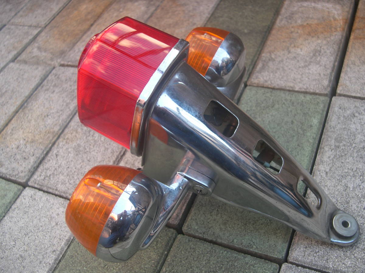 Tl50かtl125バイアルス テールassy ブラケット ウインカー付き メッキキレイ 純正 テールランプ 売買されたオークション情報 Yahooの商品情報をアーカイブ公開 オークファン Aucfan Com