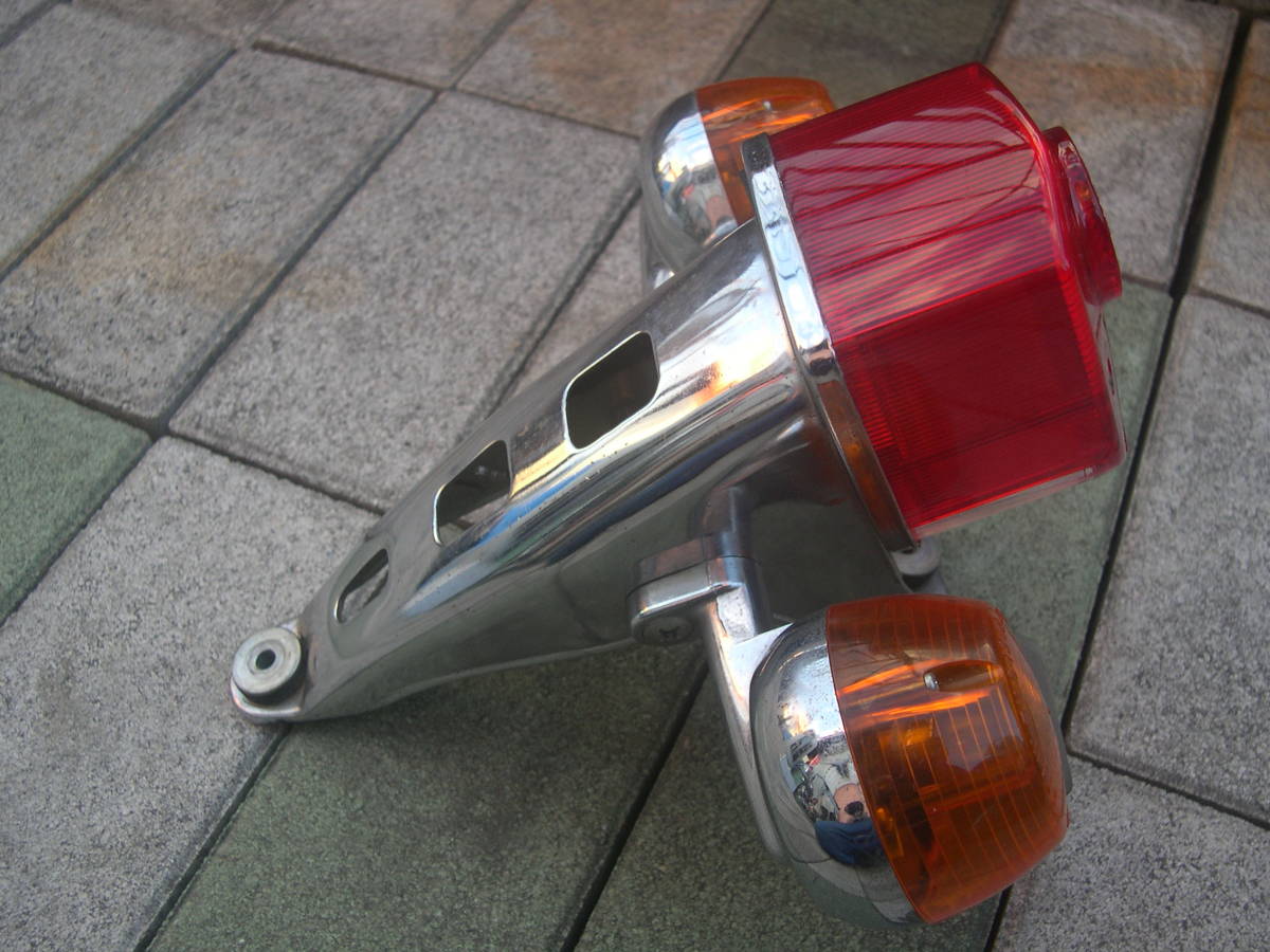 Tl50かtl125バイアルス テールassy ブラケット ウインカー付き メッキキレイ 純正 テールランプ 売買されたオークション情報 Yahooの商品情報をアーカイブ公開 オークファン Aucfan Com