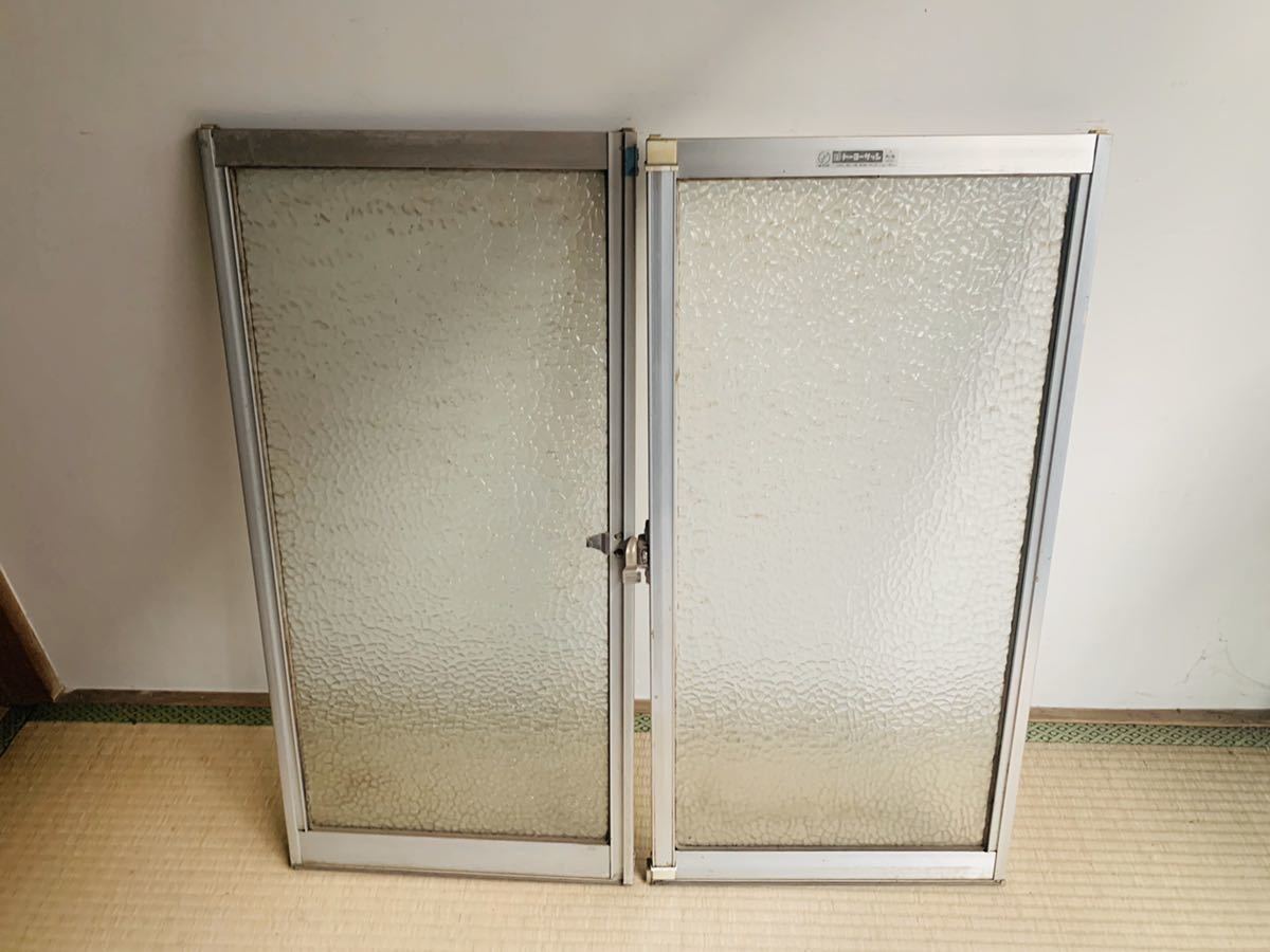 【今月限り 最終】窓サッシ 曇りガラス アンティーク 古屋 1枚横39.5cm×縦80.5cm 2枚 横約76cm × 縦80.5cm 2枚セット_2