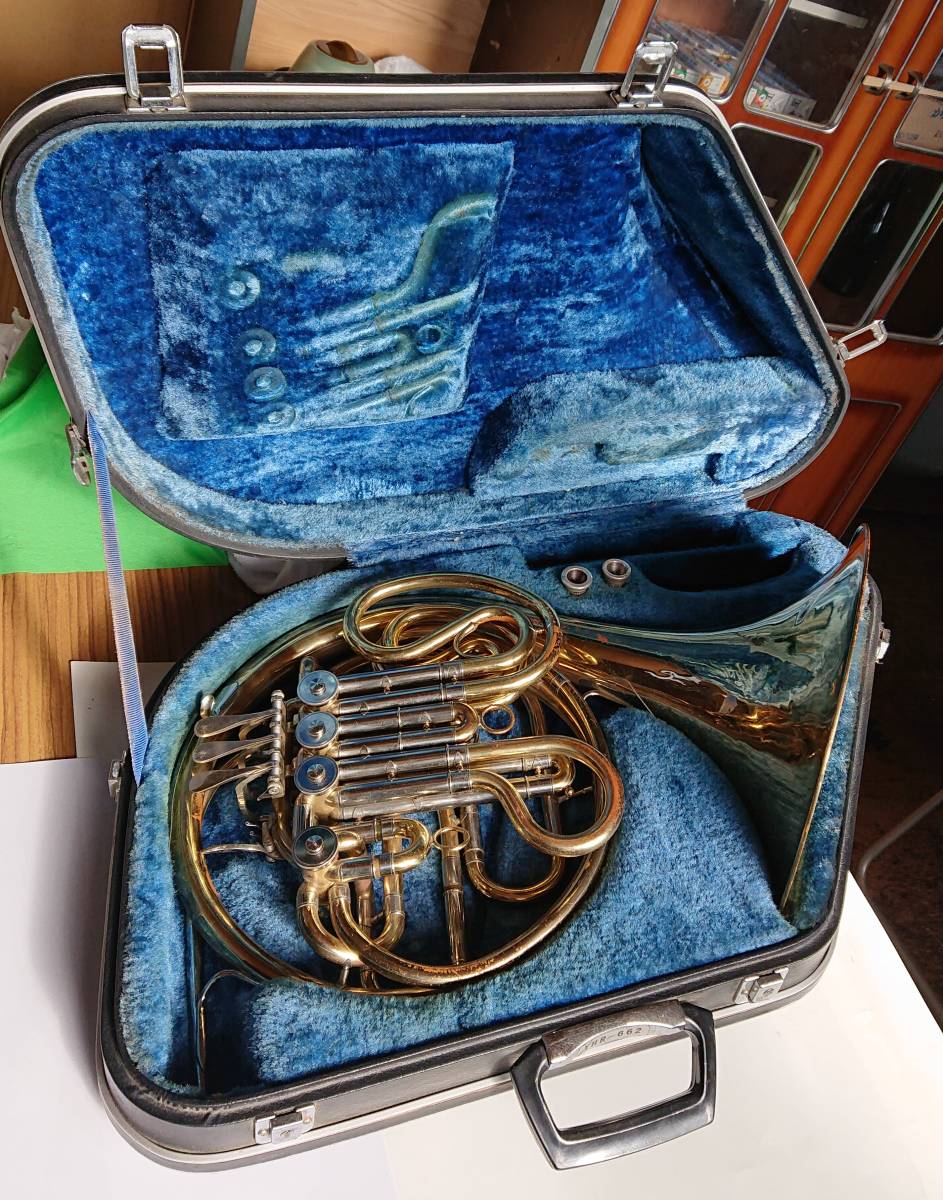 フレンチホルン YHR662 YAMAHA ヤマハ フルダブルホルン 試奏済 固着無し 良品(フレンチホルン)｜売買されたオークション情報