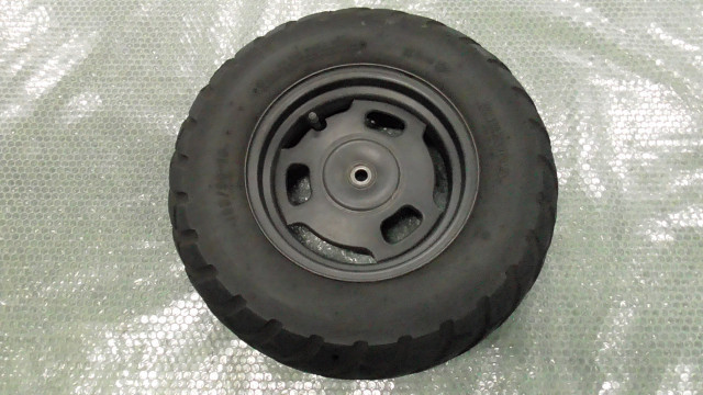 ZOOMER（ズーマー） AF58 の リアホイール タイヤ付 *1611901749 中古