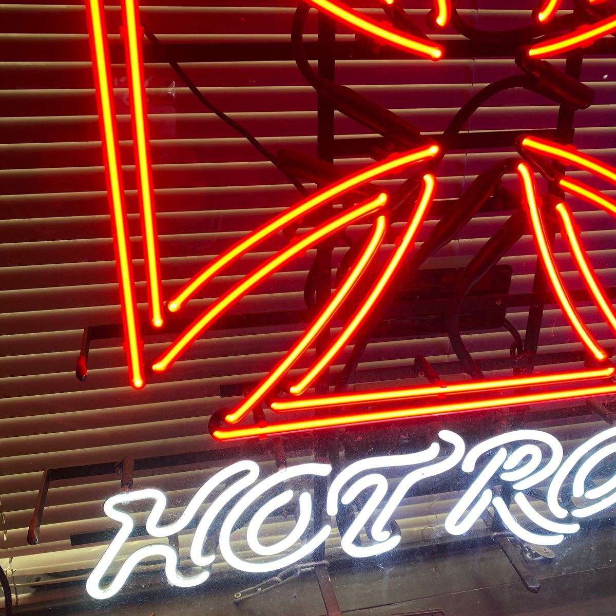看板 ネオン ホットロッド アメ車 ガレージ Hot ネオンサイン Rod