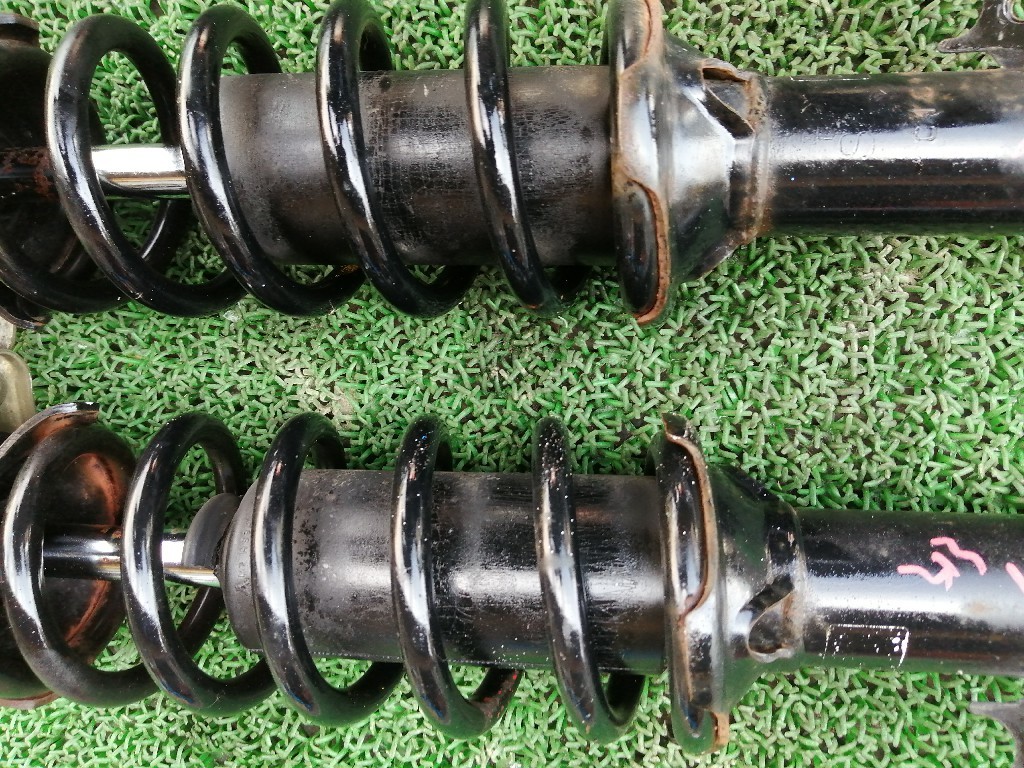 ホンダ　アクティ トラック　HA6 HA7 HH5 HH6　バモス　HM1 HM2 HJ1 HJ2　左右　フロントストラット　 HH5 HA7 | 国内 6点セット ドアバイザー