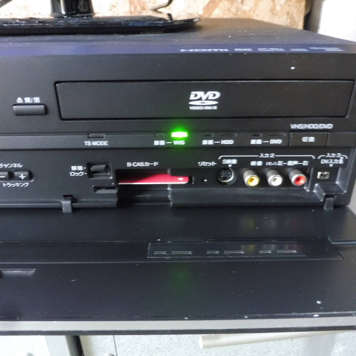 Victor ビクターHDD搭載DVDビデオ一体型レコーダー　HDD 160GB Victor ビクターHDD搭載DVDビデオ一体型レコーダー HDD 160GB VHS 地