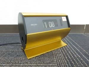 SEIKO パタパタ 時計のYahoo!オークション(旧ヤフオク!)の相場