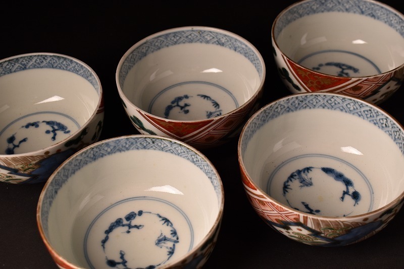 A1087 古伊万里 錦手 柿右衛門風 菊に蝶紋様 飯茶碗 蓋茶碗 5客 古