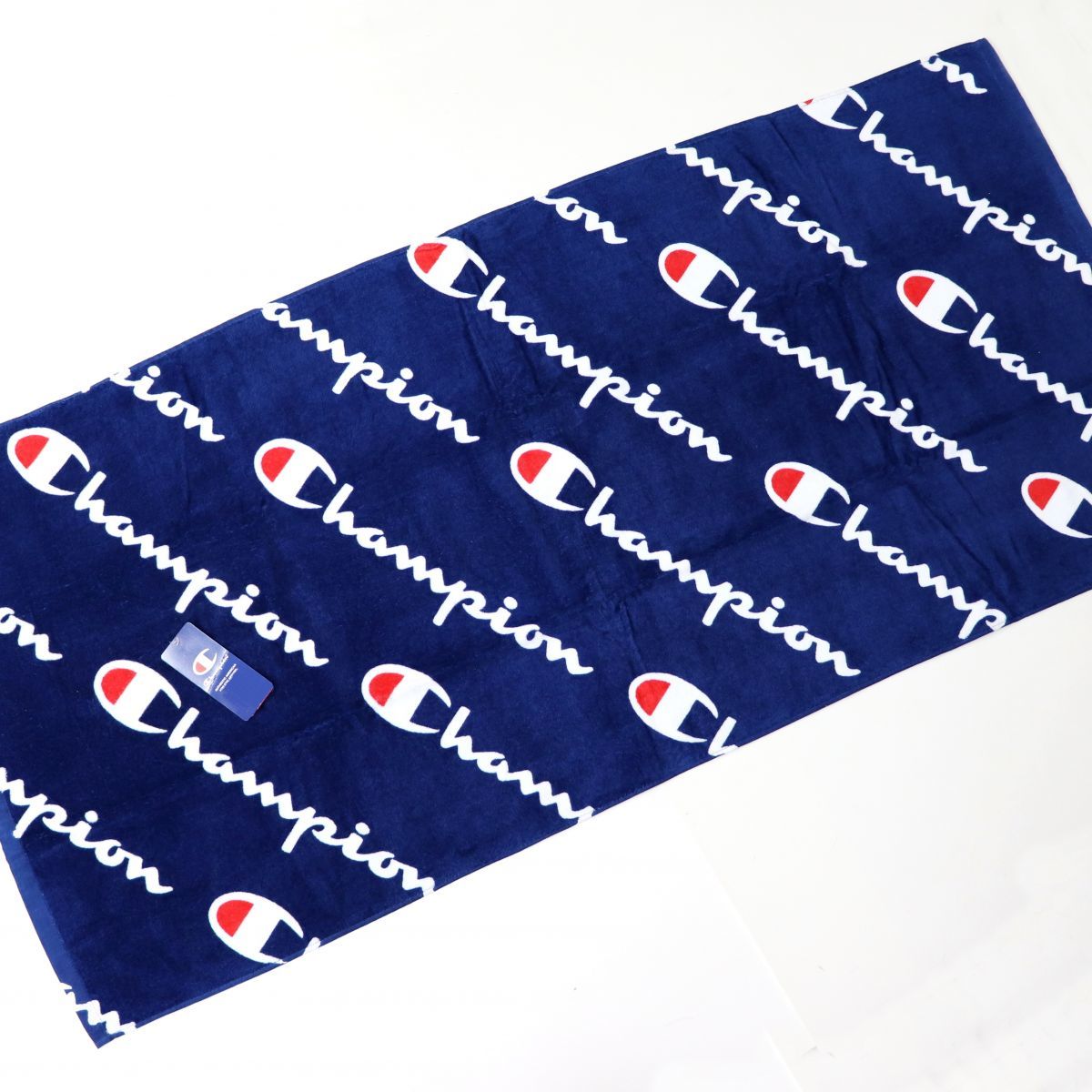 チャンピオン Champion デカ過ぎ 大きい 特大 140cmx70cm バスタオル Towel スポーツ ジム ゴルフ ランニング 青 606 0075 Acc Qwer バスタオル 売買されたオークション情報 Yahooの商品情報をアーカイブ公開 オークファン Aucfan Com